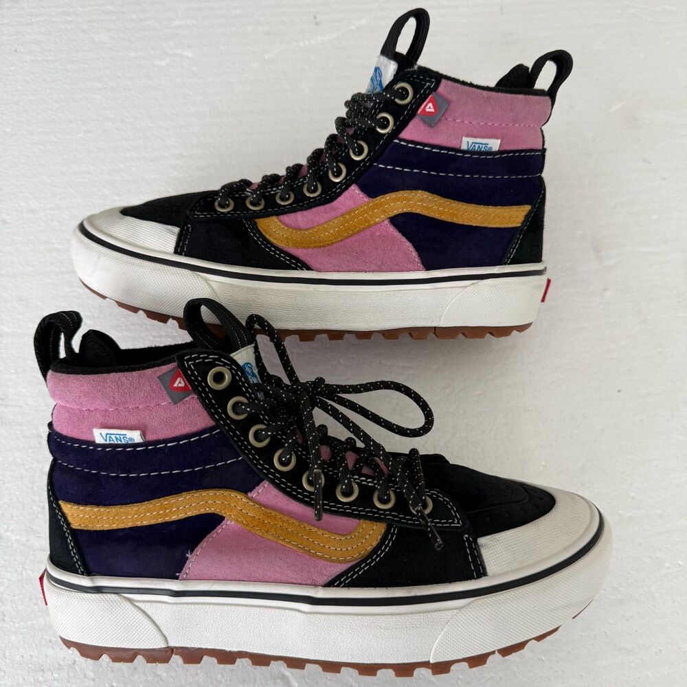 Vans Sk8-Hi MTE-2 Black Sugar Plum White Boots  Women's Size 7.5 Hydro Gard 360